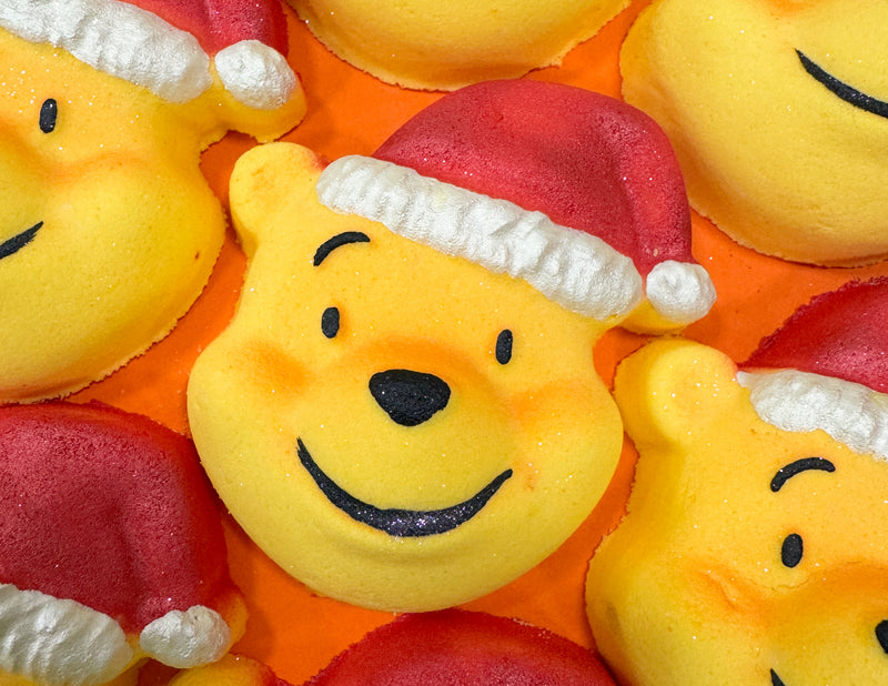 Santa Winnie | Bath Bomb